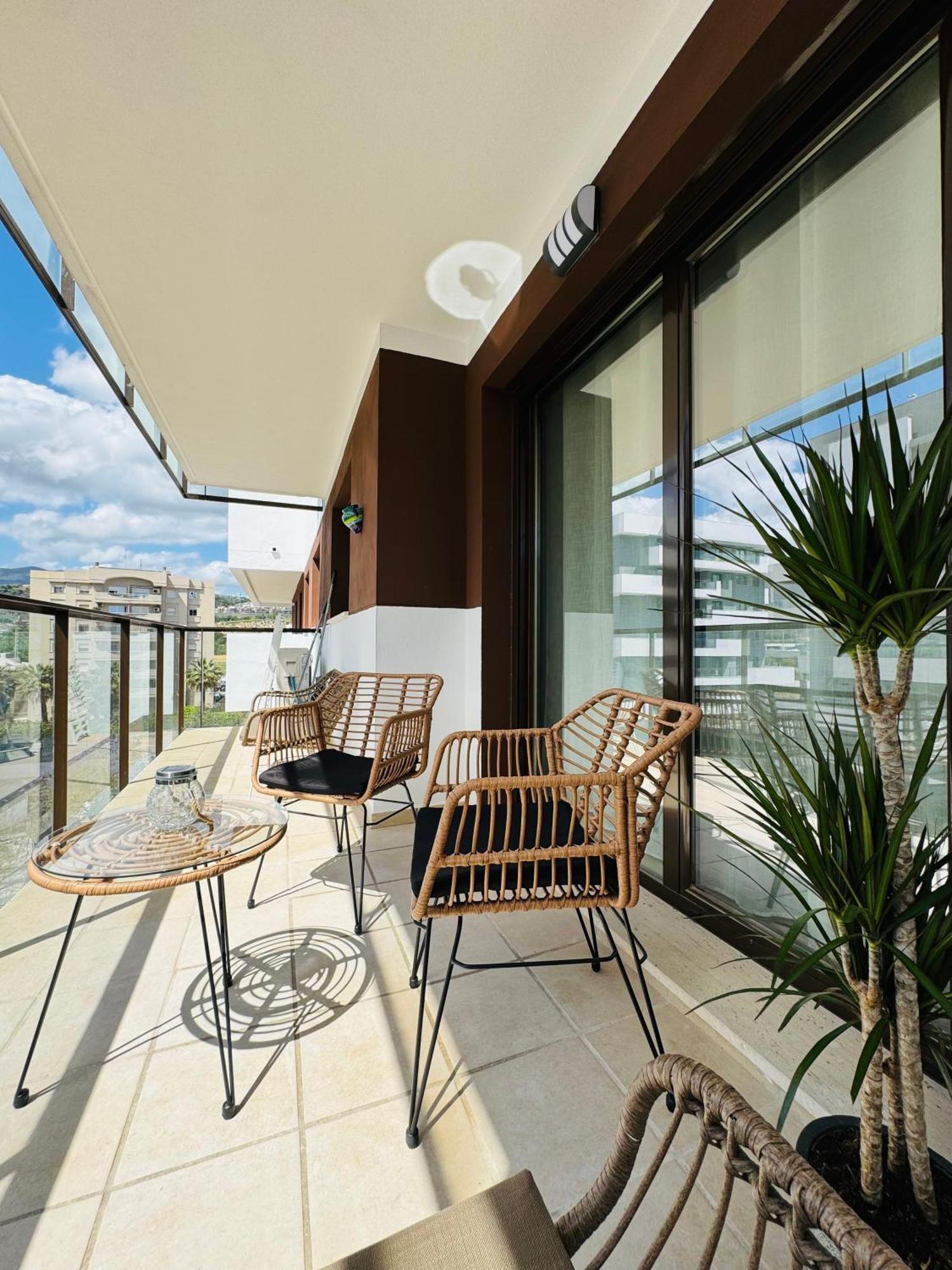 Appartamento Parking Privado! Sol Y Mar Tu Hogar En La Costa Estepona Esterno foto